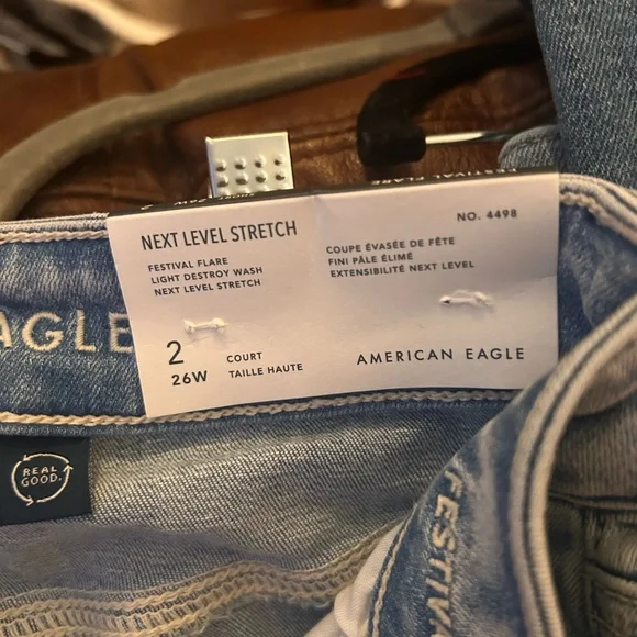 American Eagle Outfitters Women's high rise Festival Flare Jeans sz 2 short NWT - Picture 12 of 15
